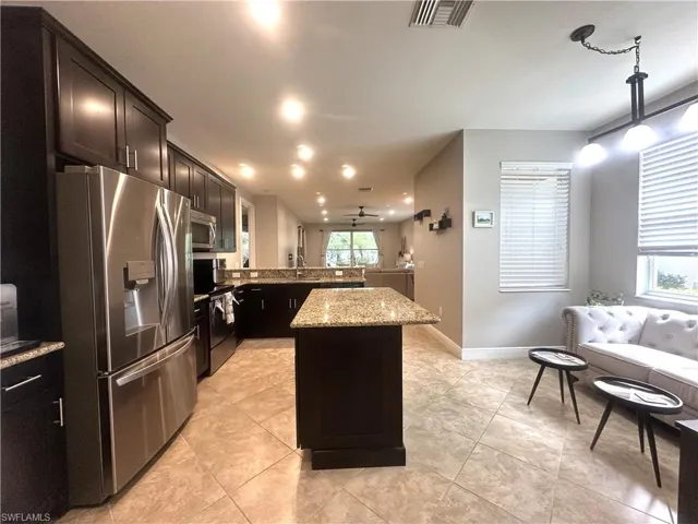 13462 Kent St, Naples, Florida 34109