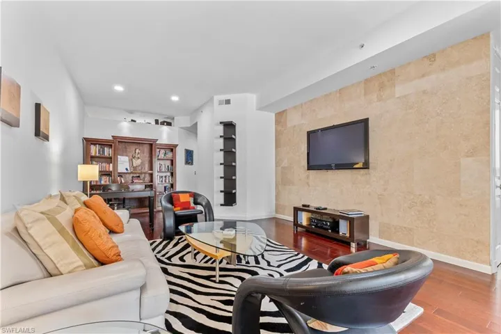 1845 Les Chateaux Blvd 202, Naples, Florida 34109