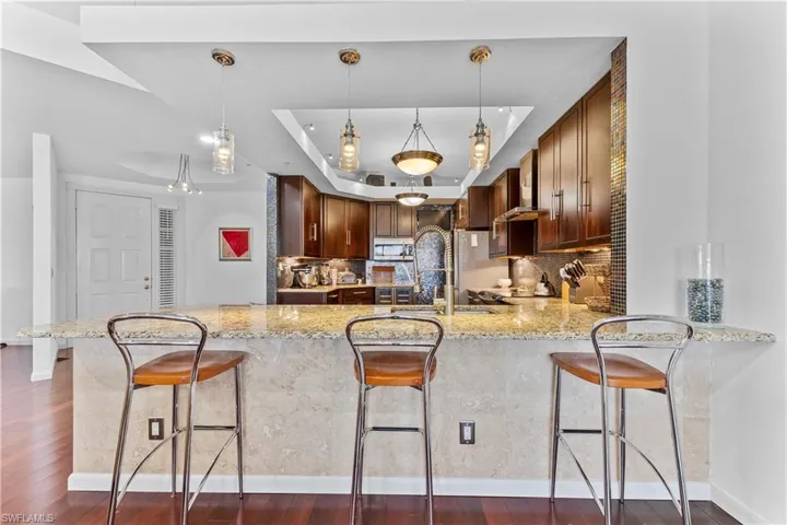 1845 Les Chateaux Blvd 202, Naples, Florida 34109