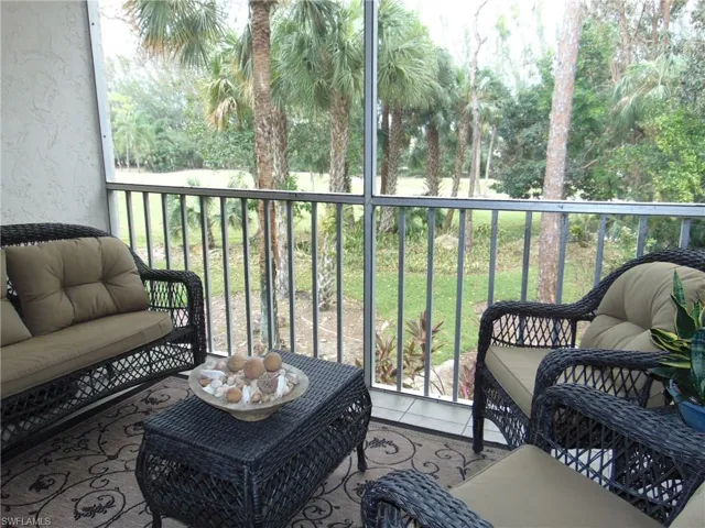 499  Forest Lakes  BLVD, Naples, FL 34105