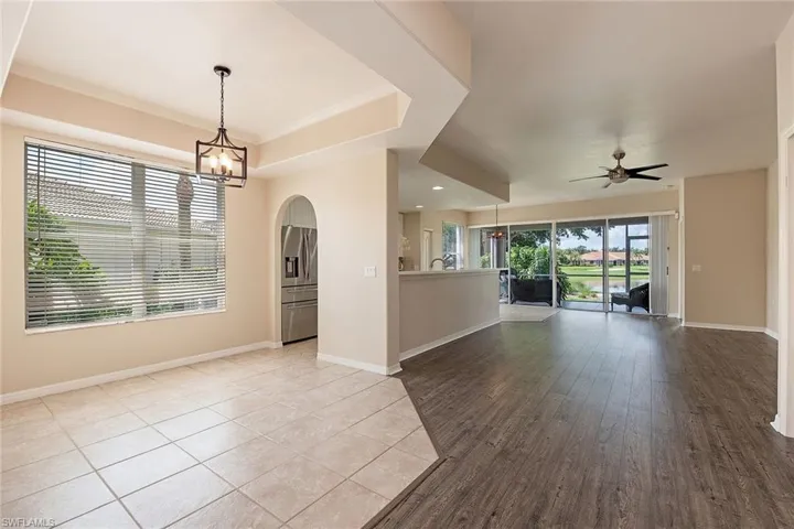 1921  Crestview  WAY, Naples, FL 34119