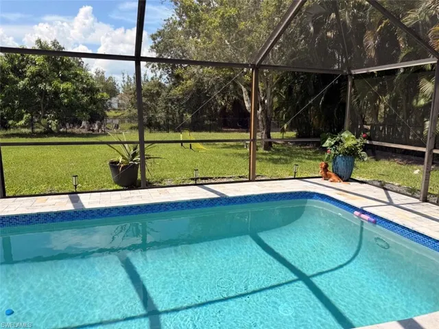 6560 Kestrel Cir, Fort Myers, Florida 33966