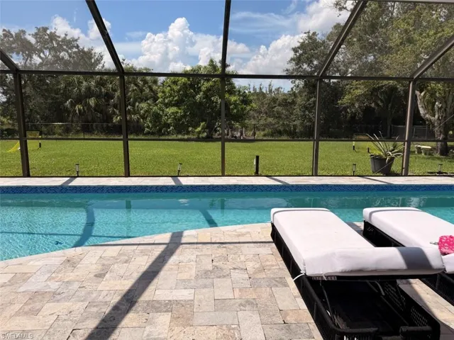 6560 Kestrel Cir, Fort Myers, Florida 33966