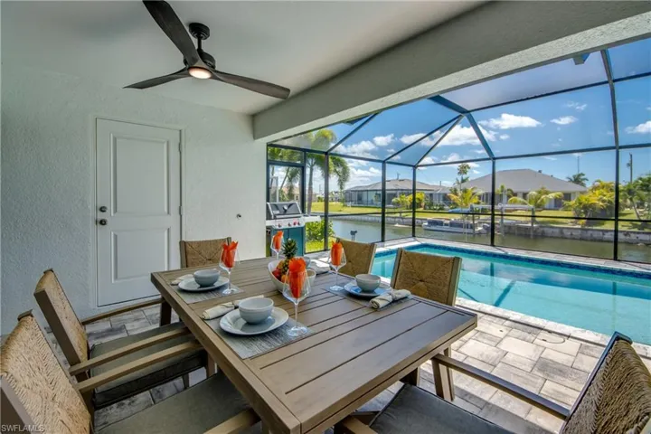 2104 Sw 28th Ln, Cape Coral, Florida 33914
