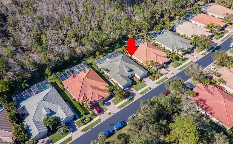 3585  Periwinkle  WAY, Naples, FL 34114