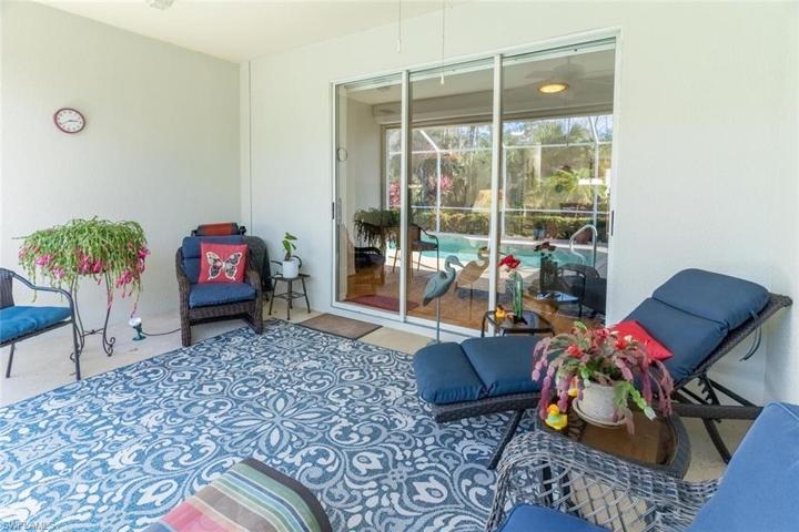3585  Periwinkle  WAY, Naples, FL 34114
