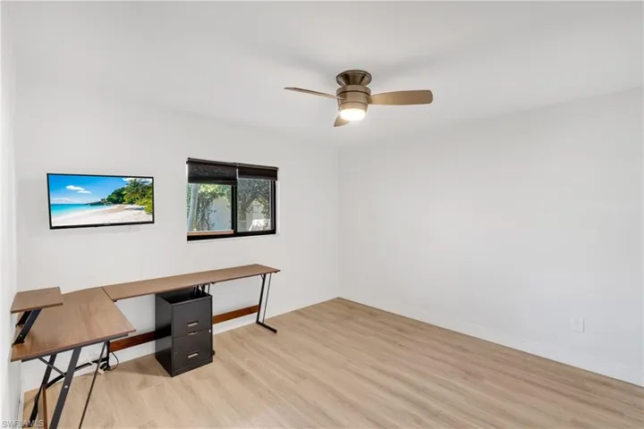 910  Vanderbilt Beach  RD, Naples, FL 34108