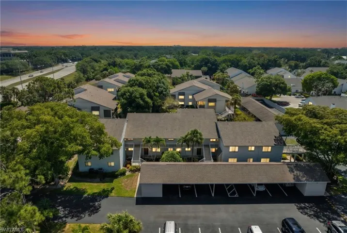 910  Vanderbilt Beach  RD, Naples, FL 34108