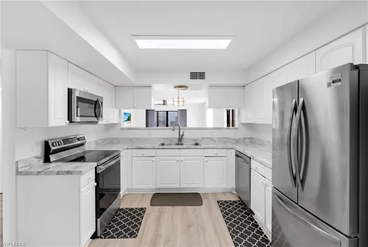 910 Vanderbilt Beach Rd 315, Naples, Florida 34108