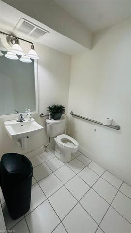 4645 SE 11th  PL, CAPE CORAL, FL 33904