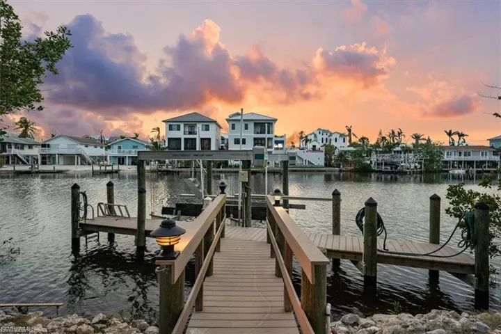 16,000 lb. Boat Lift, Composite Dock