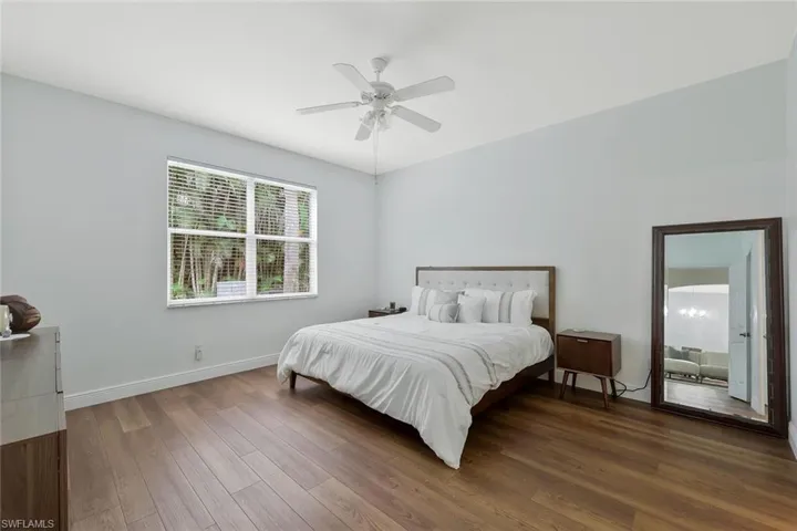 7416  Berkshire Pines  DR, Naples, FL 34104