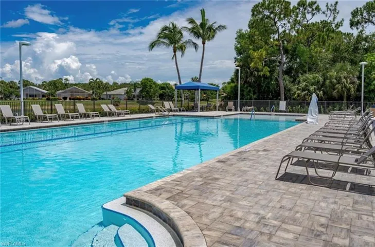 7416 Berkshire Pines Dr, Naples, Florida 34104