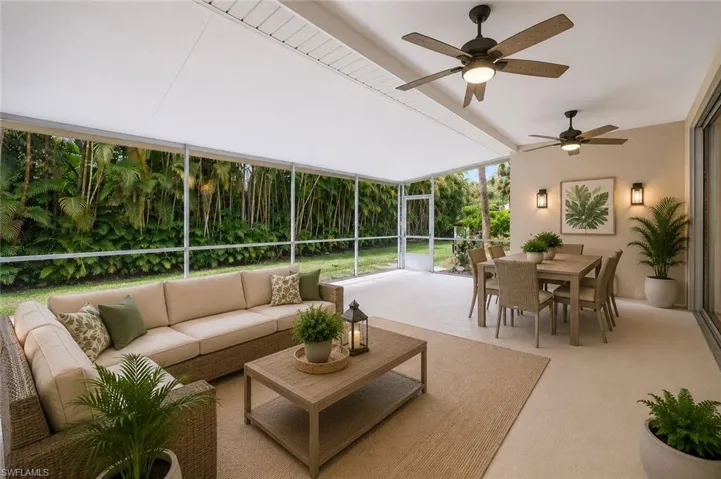 7416 Berkshire Pines Dr, Naples, Florida 34104