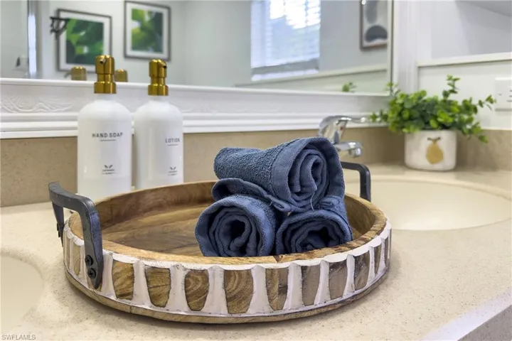1801 Everest Pkwy, Cape Coral, Florida 33904