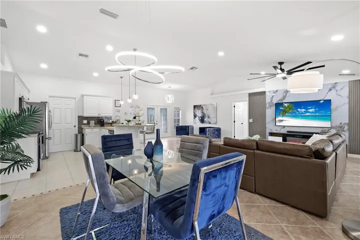 1801 Everest Pkwy, Cape Coral, Florida 33904