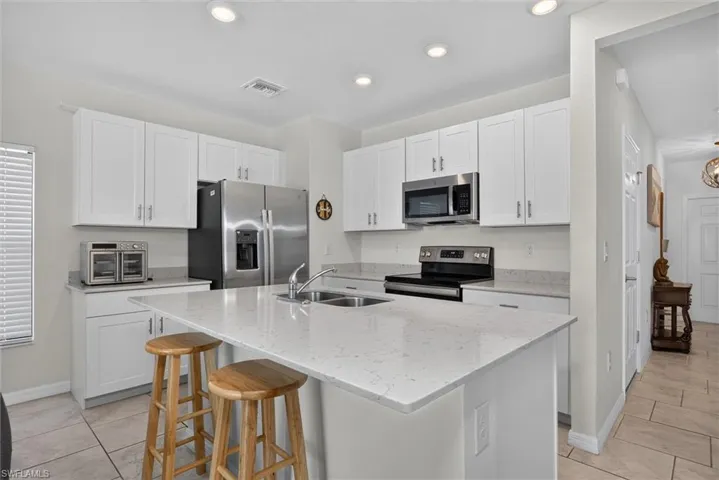 14039 Oviedo Pl, Fort Myers, Florida 33905