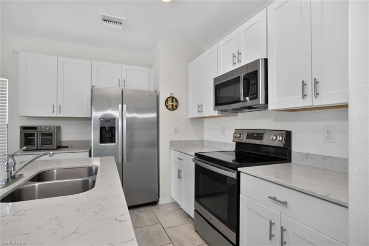 14039 Oviedo Pl, Fort Myers, Florida 33905