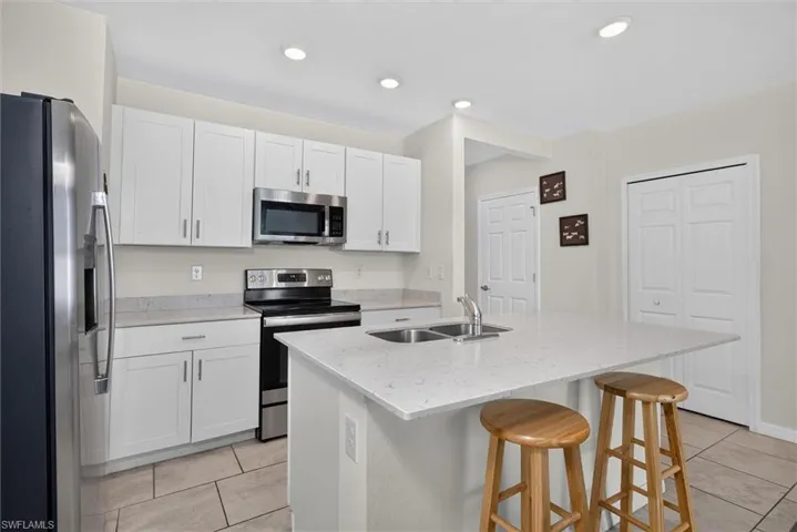 14039 Oviedo Pl, Fort Myers, Florida 33905