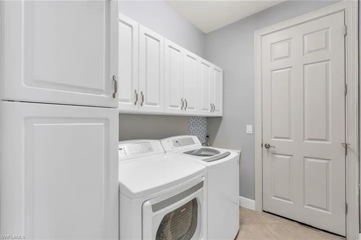 8640  Banyan Bay  BLVD, Fort Myers, FL 33908