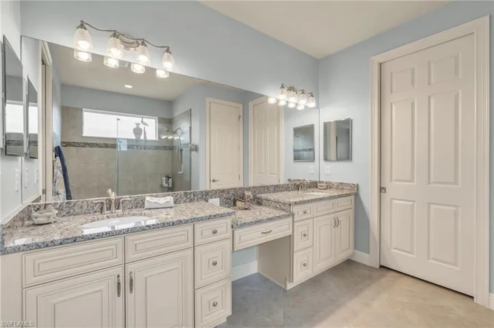 8640  Banyan Bay  BLVD, Fort Myers, FL 33908