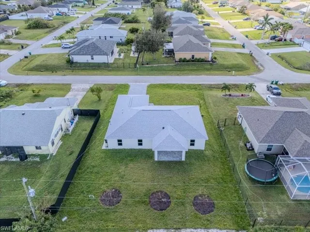 609 NW 10th  TER, Cape Coral, FL 33993