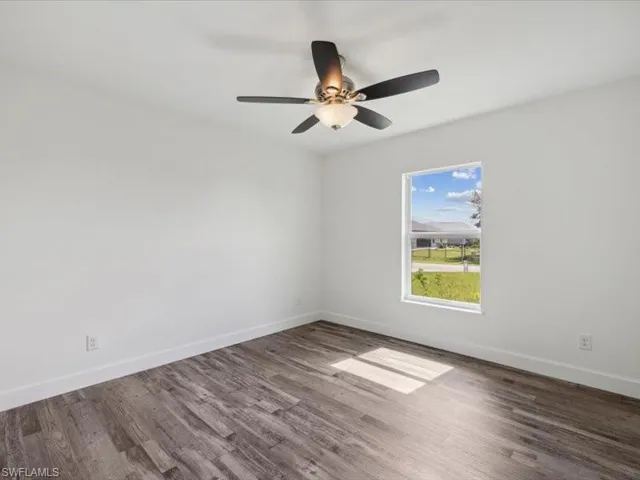 609 NW 10th  TER, Cape Coral, FL 33993