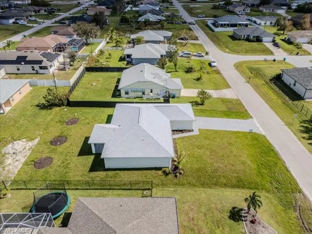 609 NW 10th  TER, Cape Coral, FL 33993