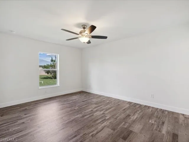 609 NW 10th  TER, Cape Coral, FL 33993