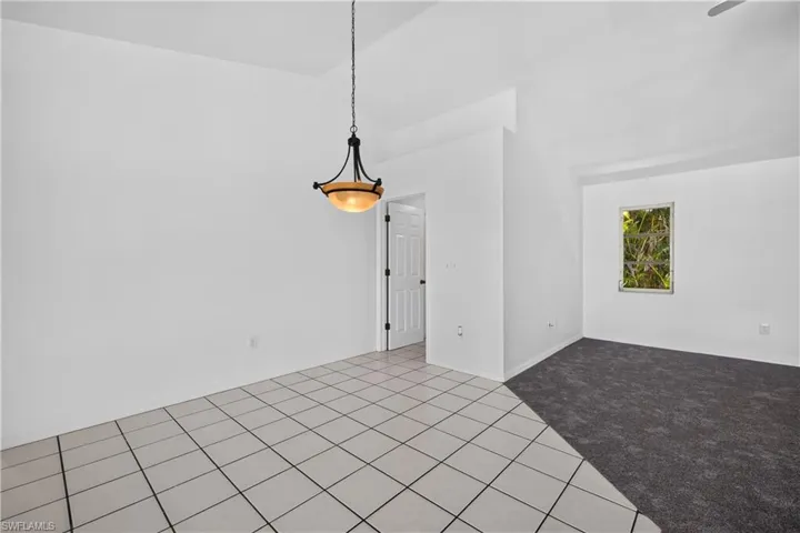 2601 Sw 37th Ter, Cape Coral, Florida 33914