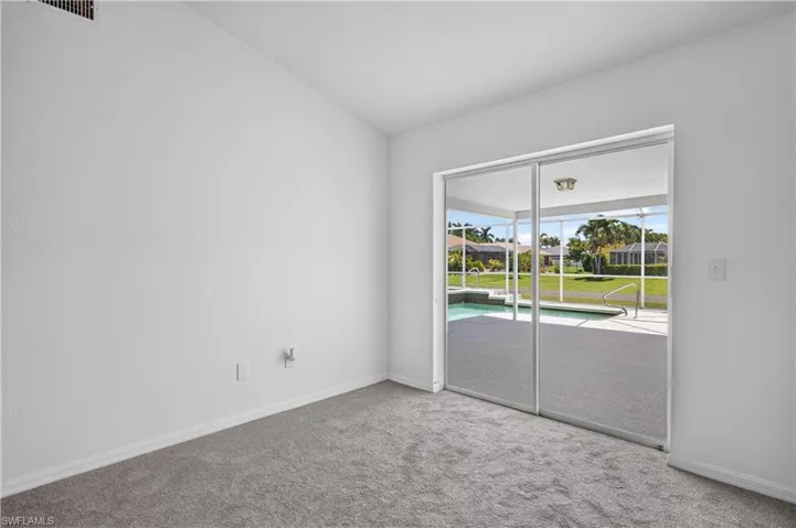 2601 Sw 37th Ter, Cape Coral, Florida 33914