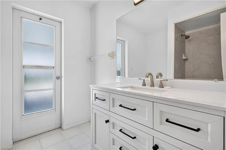 2601 Sw 37th Ter, Cape Coral, Florida 33914
