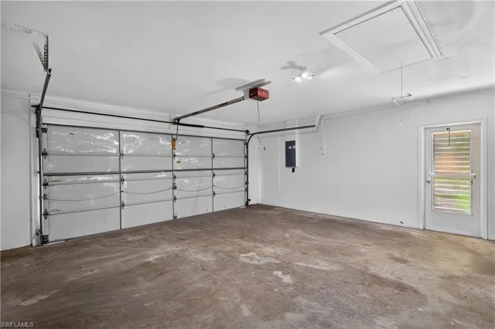 2601 Sw 37th Ter, Cape Coral, Florida 33914