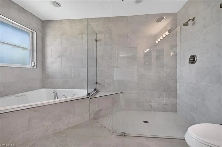 2601 Sw 37th Ter, Cape Coral, Florida 33914