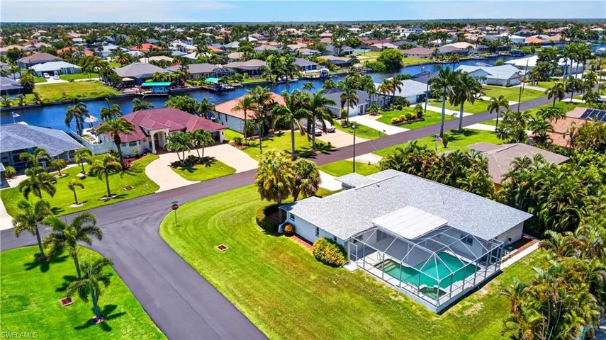 2601 Sw 37th Ter, Cape Coral, Florida 33914