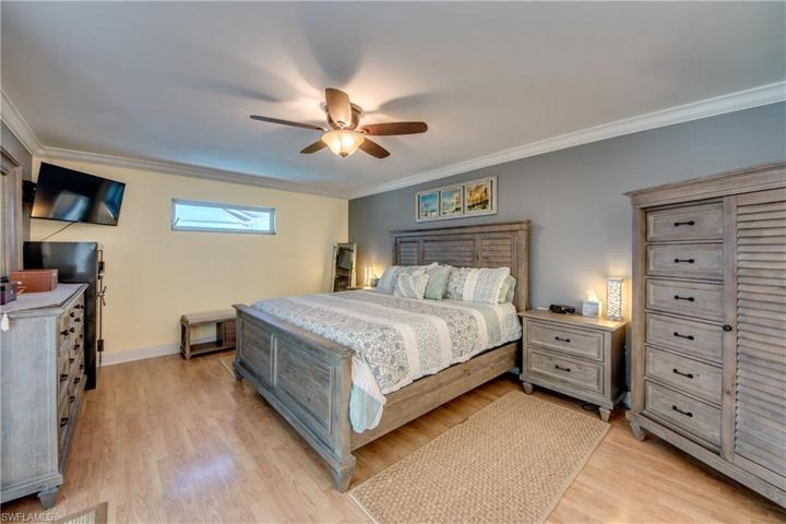 3715 SE 16th PL, CAPE CORAL FL 33904