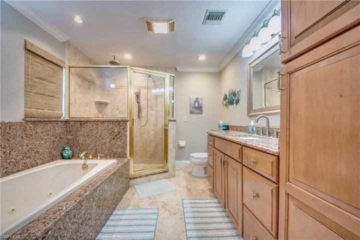 3715 SE 16th PL, CAPE CORAL FL 33904