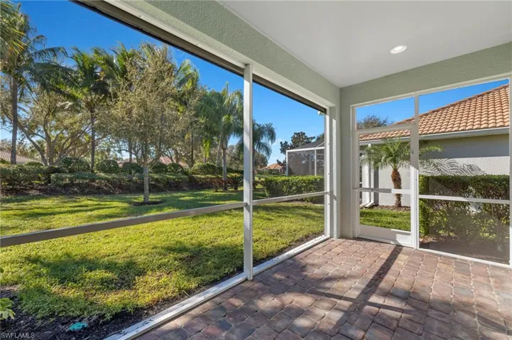 Screened Lanai Electric Shutters
