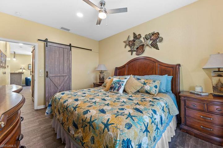 Furnished 1bed/1bath Apartment: Lanai view
