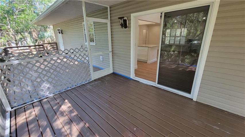 Screened deck outside dining room