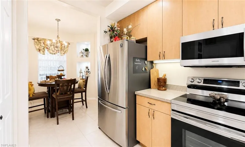 1133 Van Loon Commons Cir 202, Cape Coral, Florida 33909