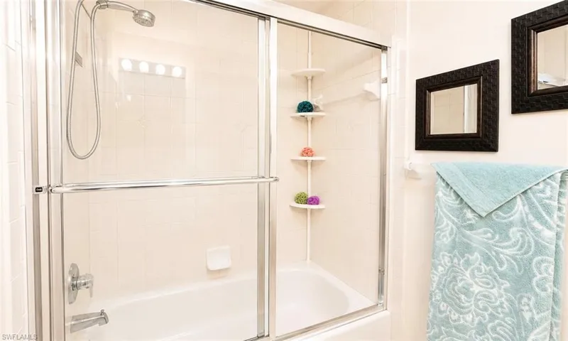 1133 Van Loon Commons Cir 202, Cape Coral, Florida 33909