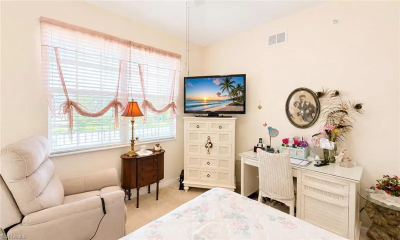 1133 Van Loon Commons Cir 202, Cape Coral, Florida 33909
