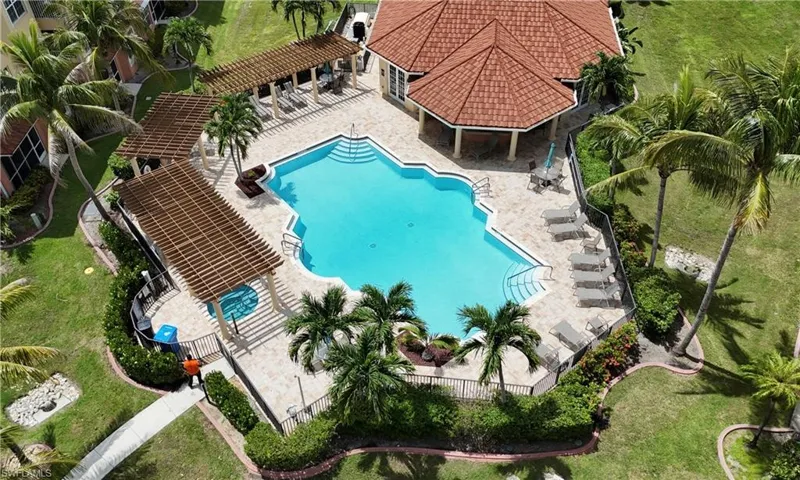 1133 Van Loon Commons Cir 202, Cape Coral, Florida 33909