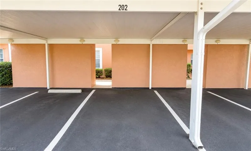 1133 Van Loon Commons Cir 202, Cape Coral, Florida 33909