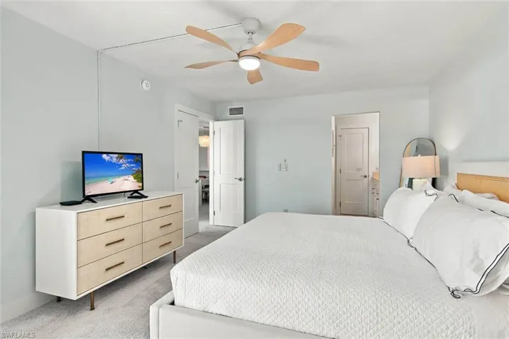 2445 W Gulf Dr 37b, Sanibel, Florida 33957