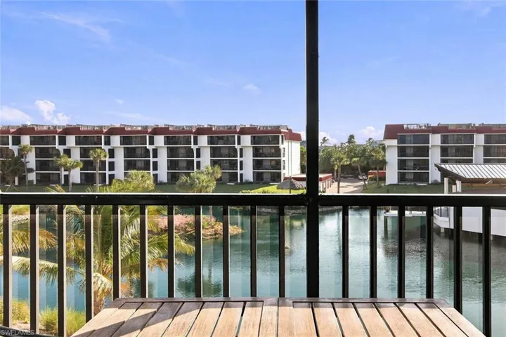 2445 W Gulf Dr 37b, Sanibel, Florida 33957