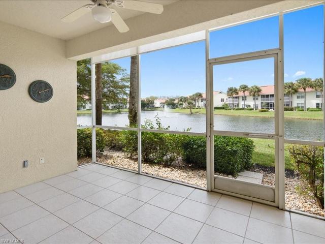 SCREENED IN LANAI, LAKE VIEW!
