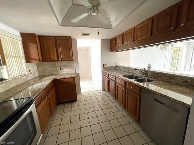 Updated kitchen. New dishwasher.