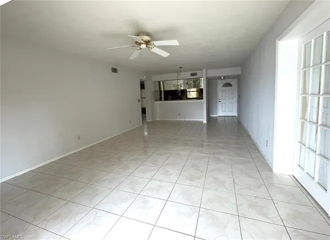 Updated kitchen with SS appliances.